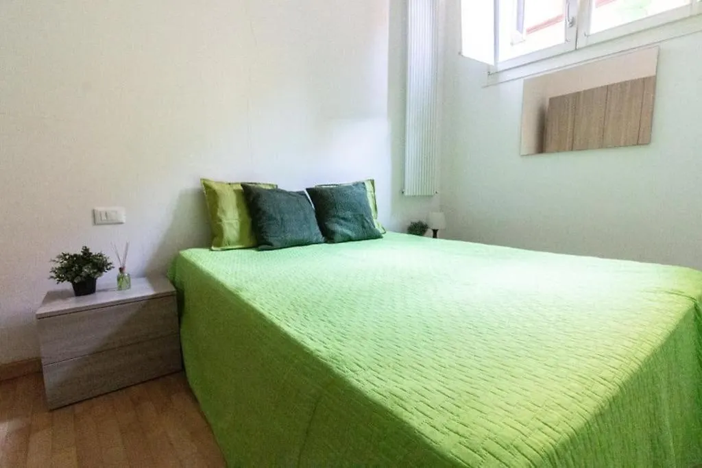 Bilocale Centro Storico Apartment Bologna 0*,